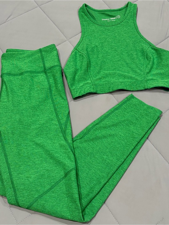 Outdoor Voices Pants - Outdoor Voices Green Matching Sports Bra and Leggings Set